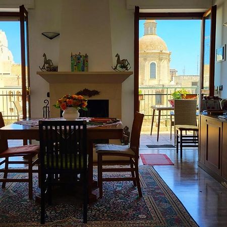 Bed and Breakfast Attico Barocco Lecce Zewnętrze zdjęcie