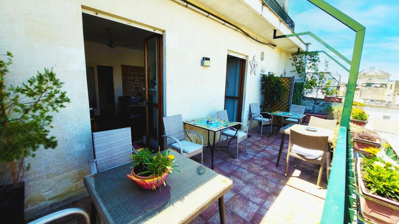 Bed and Breakfast Attico Barocco Lecce Zewnętrze zdjęcie