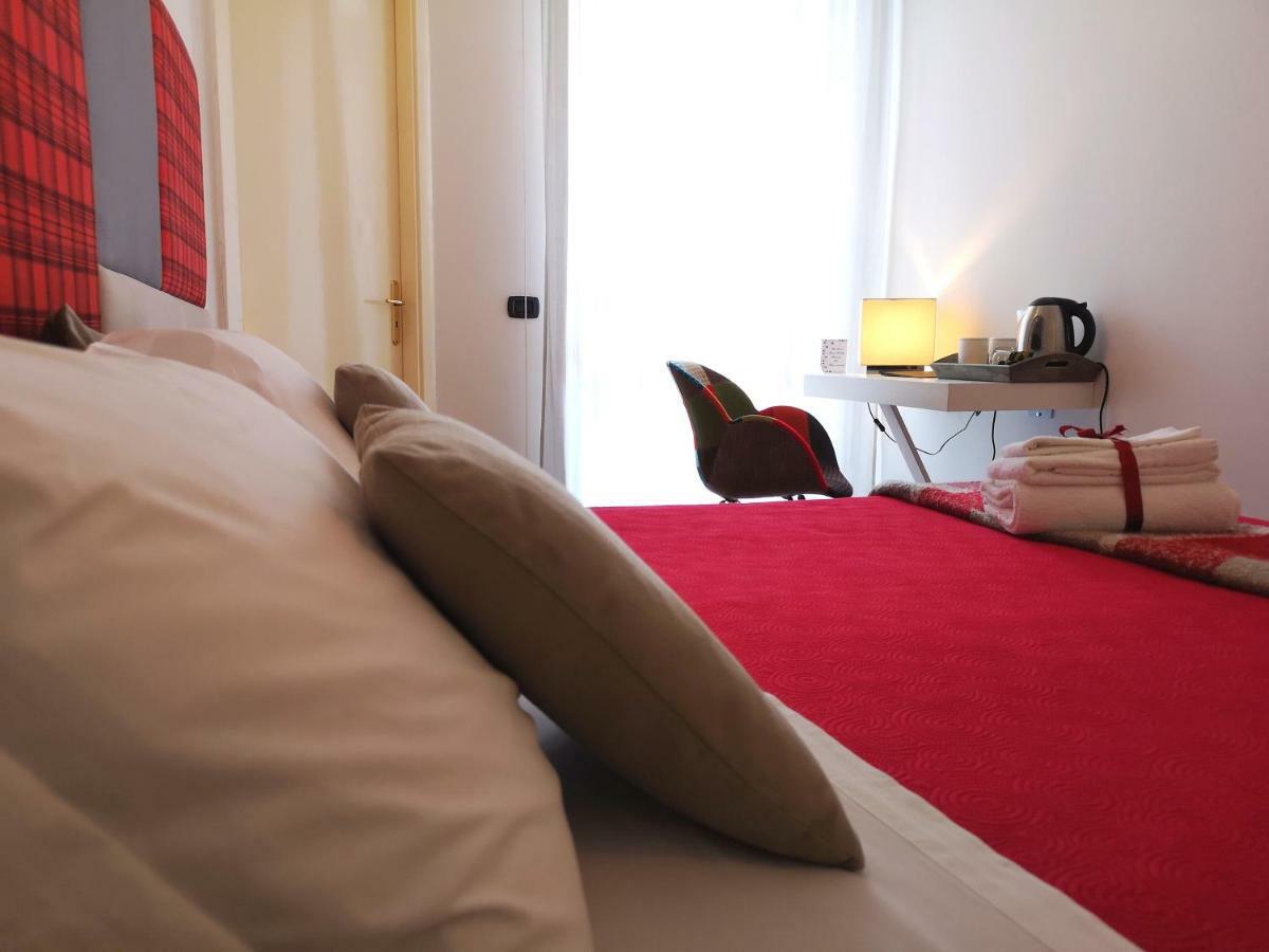 Bed and Breakfast Attico Barocco Lecce Zewnętrze zdjęcie